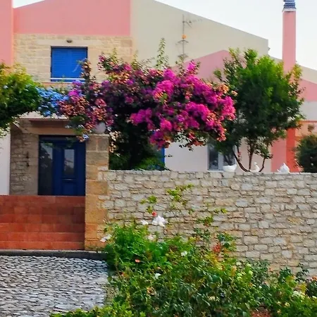 Myrto * Kyparissia